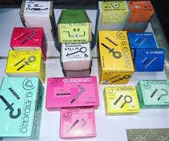 PITONES